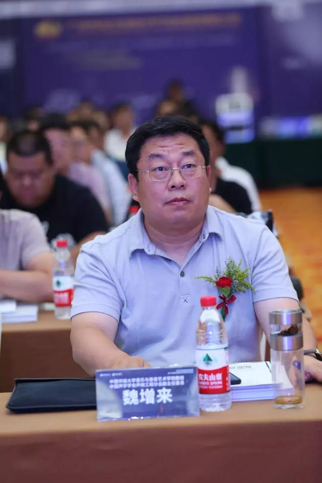 中國傳媒大學(xué)音樂與錄音藝術(shù)學(xué)院教授、中國聲學(xué)學(xué)會聲頻工程分會副主任委員 魏增來